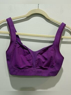 lululemon athletica  ta ta Tamer II Purple Support Sports Bra size 32DD